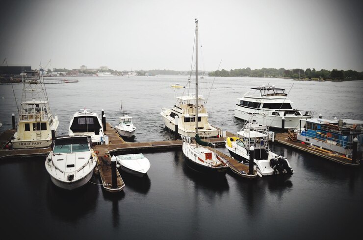 Exclusive Waterfront Living: Dive into the Irresistible Selection of Boats for Sale Abu Dhabi Flaunts